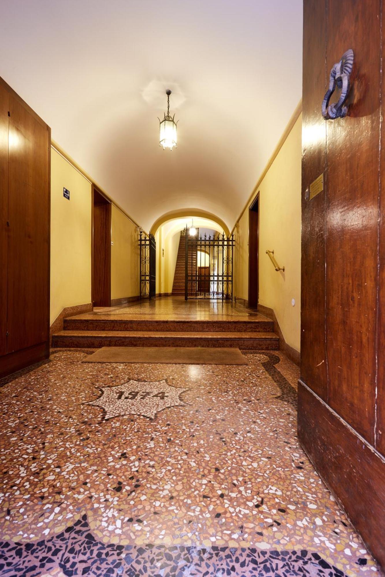 בולוניה Central And Comfy Apartment Free Netflix And Disney Plus מראה חיצוני תמונה